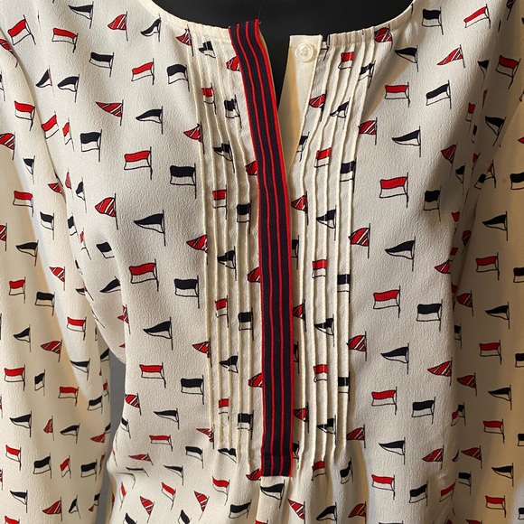 Talbots Ivory Blue & Red Sail nautical Flag Blouse - Picture 2 of 15